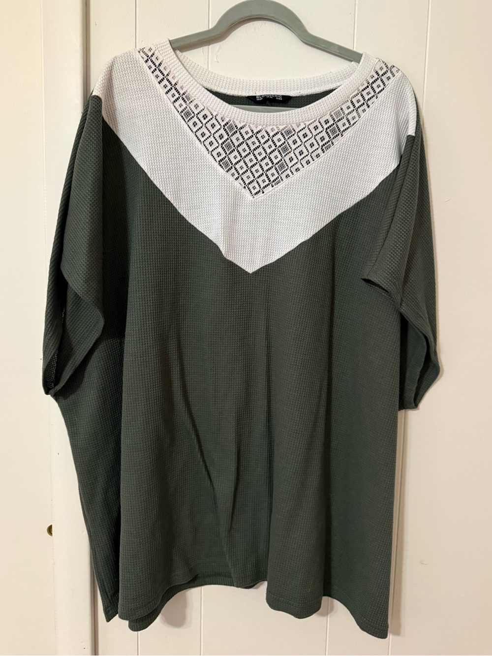 BloomChic Olive and White Knit Chevron Tunic